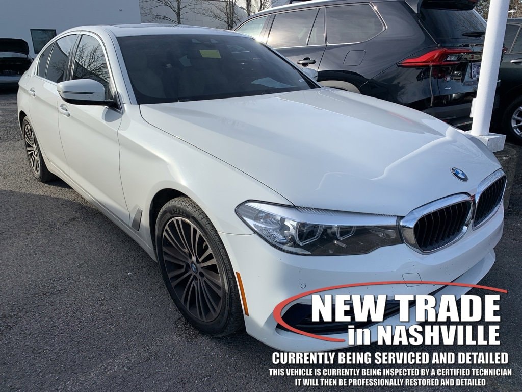 2019 BMW 5 Series 530i
