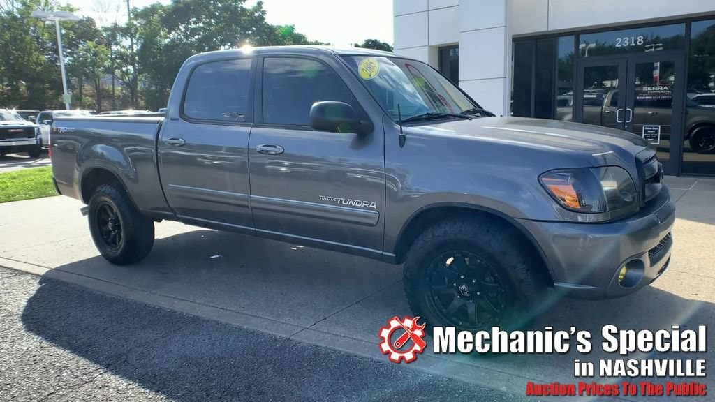 Used 2005 Toyota Tundra SR5 with VIN 5TBDT44175S499248 for sale in Clarksville, TN