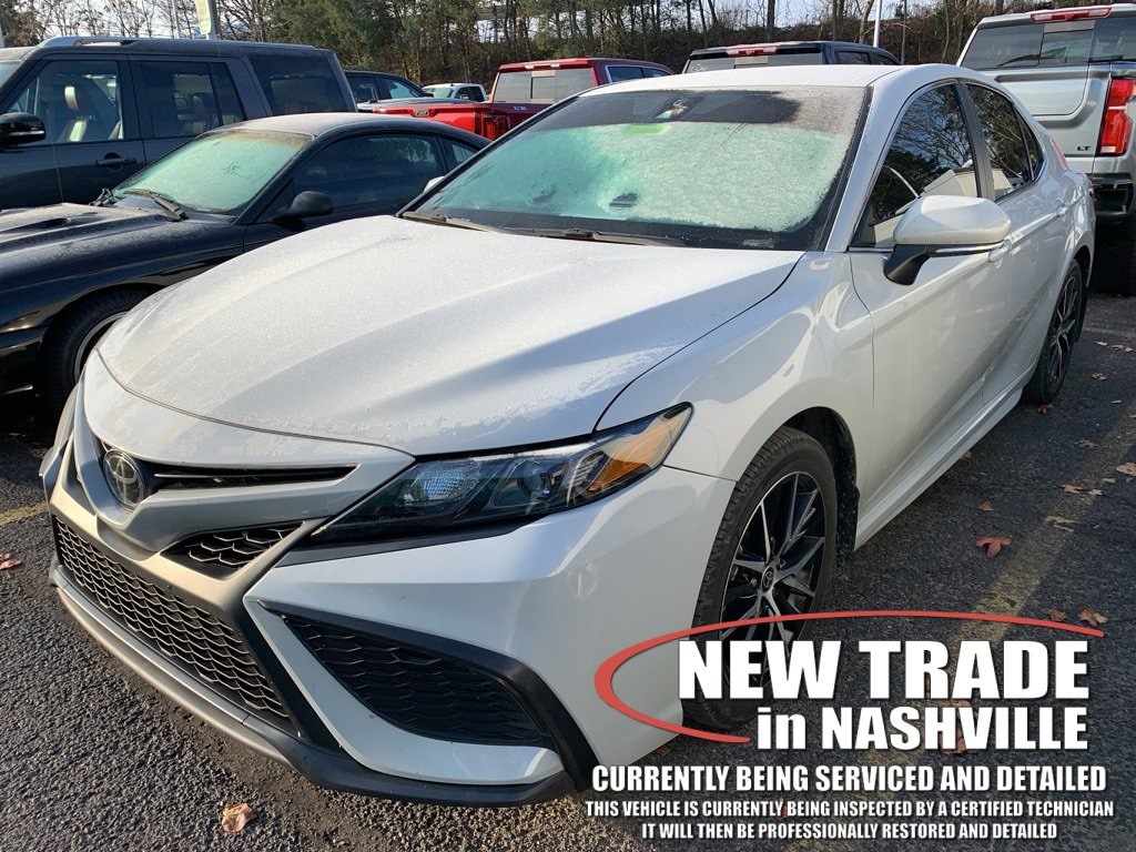 Used 2023 Toyota Camry SE Sedan
