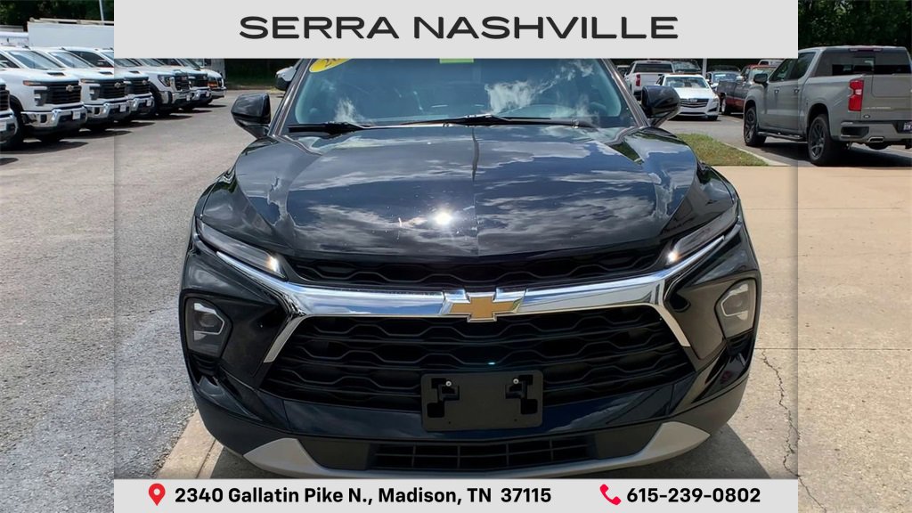 2023 Chevrolet Blazer 2LT photo 3