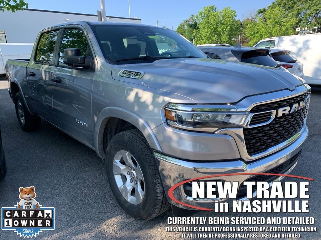 2025 RAM 1500 Big Horn/Lone Star 4x4 Crew Cab 5'7's photo