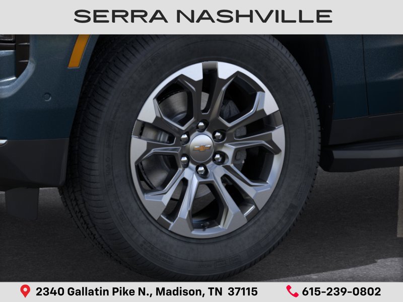 2027 Chevrolet Suburban LT - Photo 9