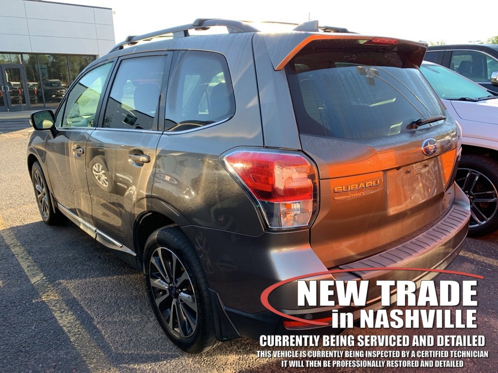 2018 Subaru Forester Touring photo 3