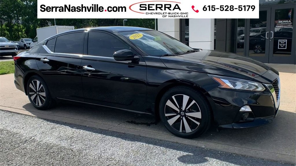 Used 2022 Nissan Altima SL with VIN 1N4BL4EV6NN357114 for sale in Madison, TN