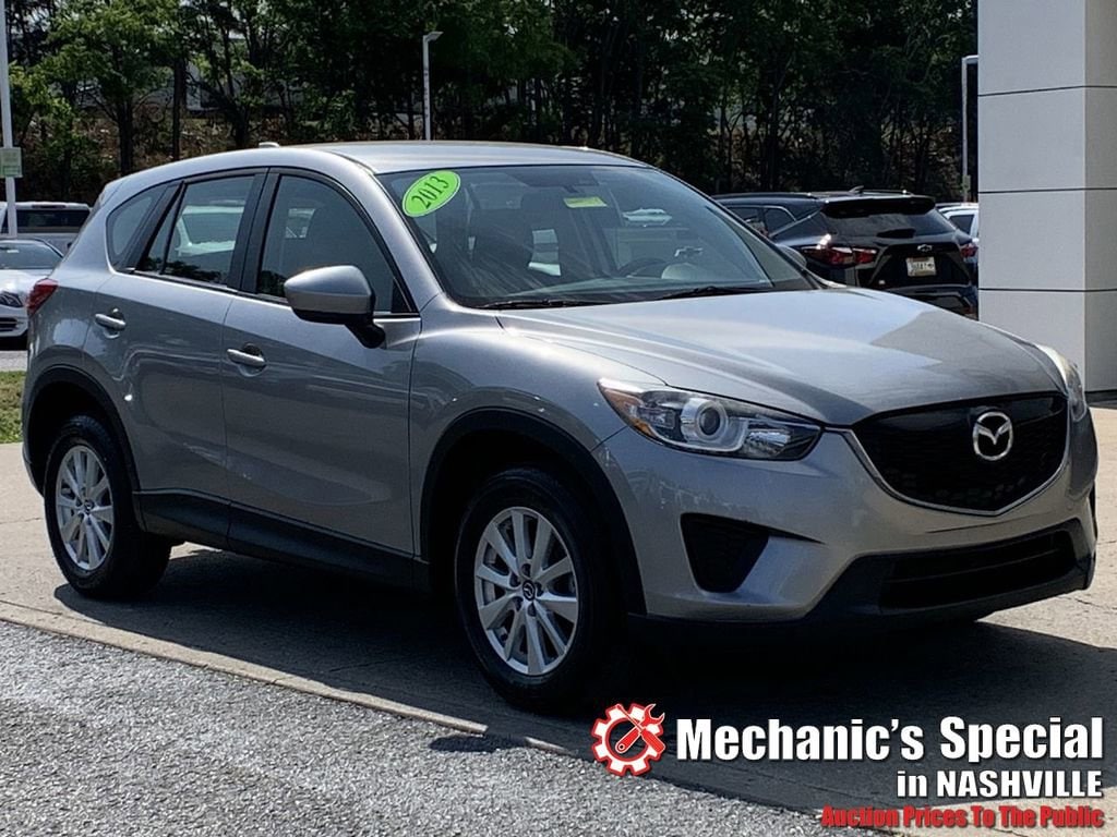 2013 Mazda CX-5 Sport auto's photo