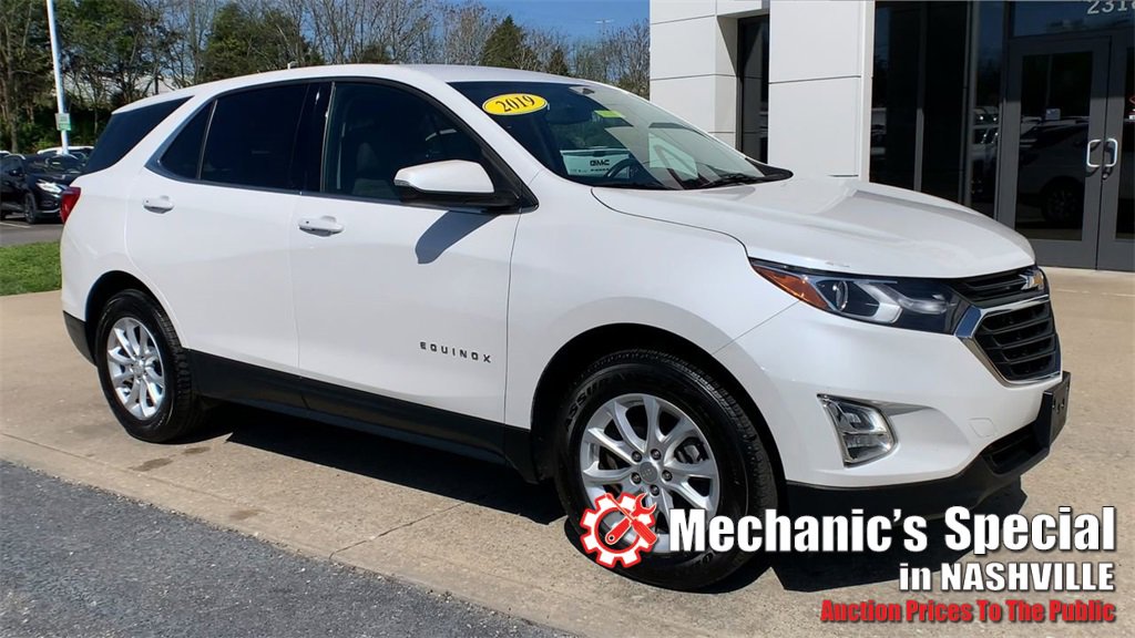 Used 2019 Chevrolet Equinox LT with VIN 2GNAXKEV1K6251997 for sale in Madison, TN