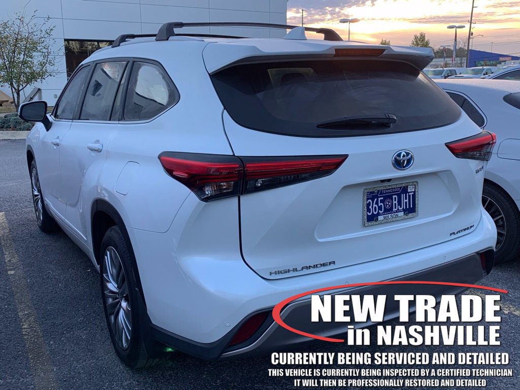 Used 2022 Toyota Highlander Hybrid Platinum SUV
