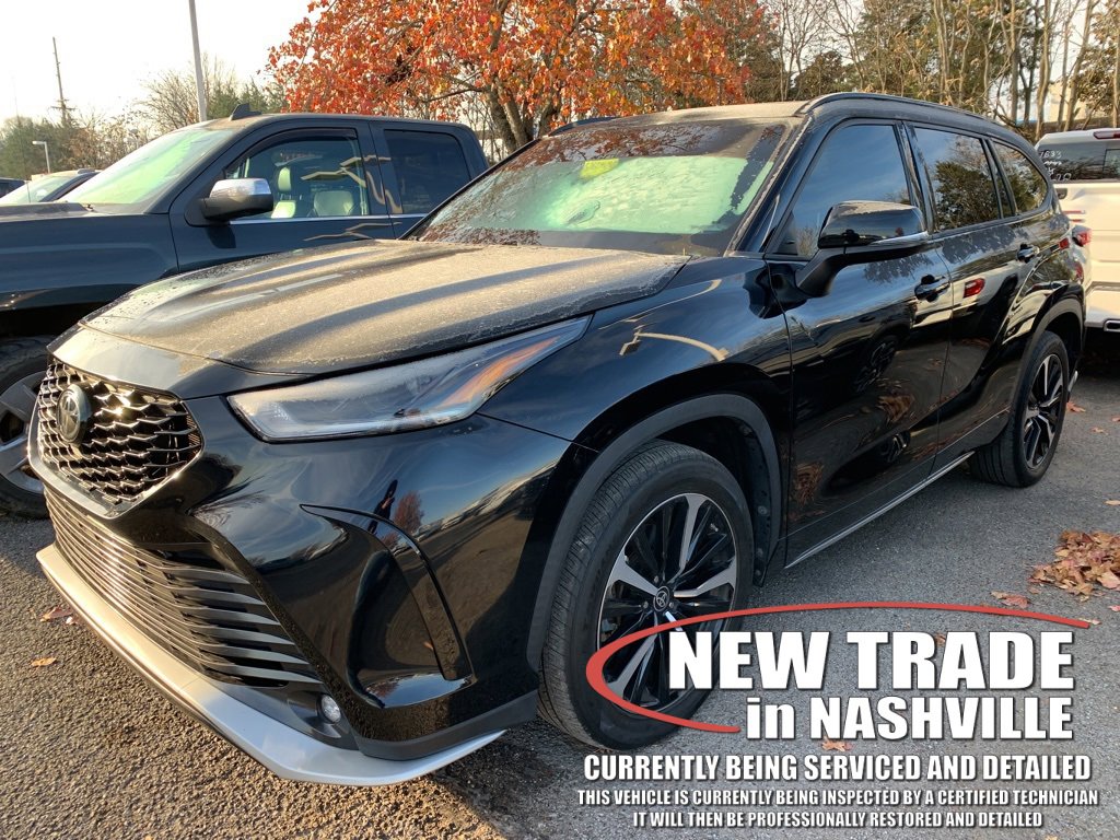 2021 Toyota Highlander XSE photo 2