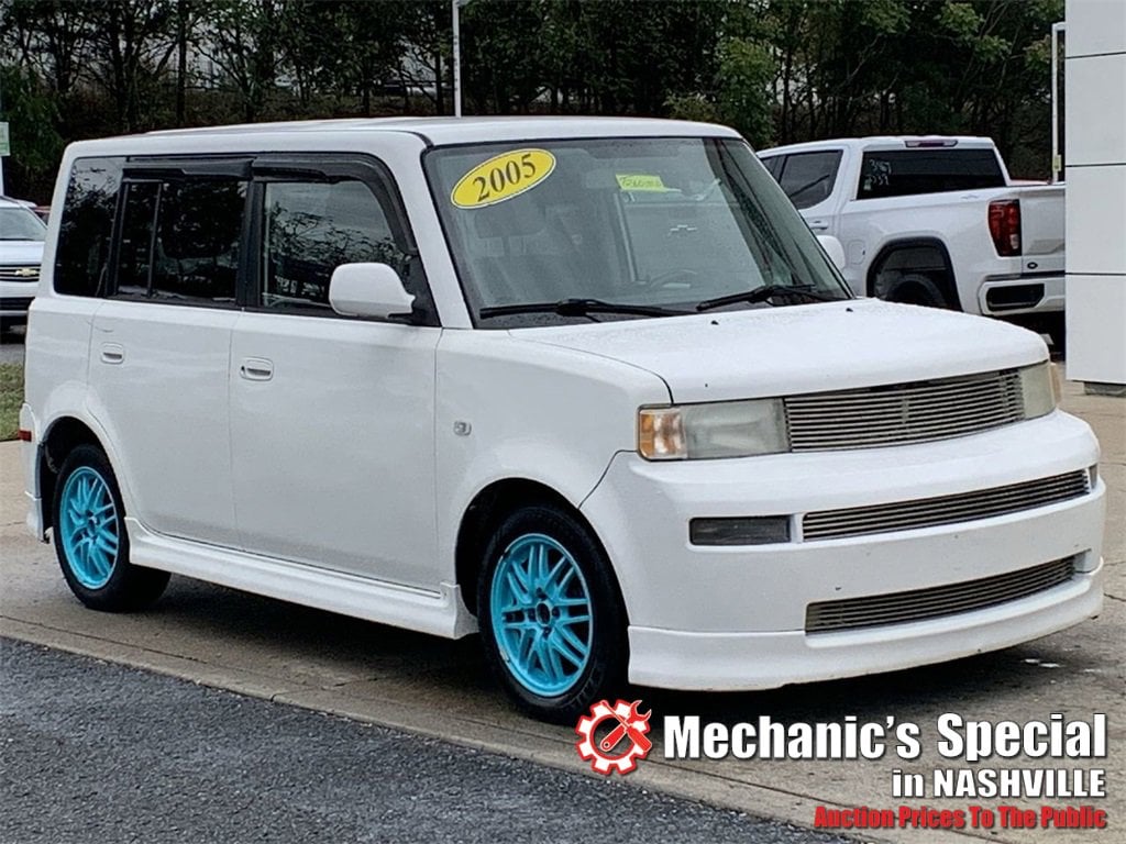 2005 Scion xB