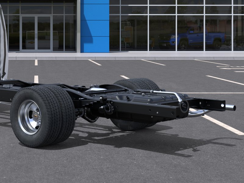 2026 Chevrolet Express Cutaway Base - Photo 35