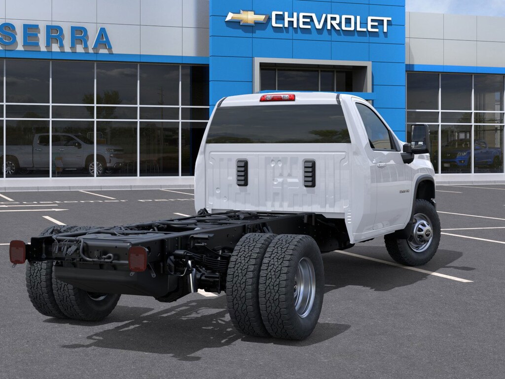 New 2025 Chevrolet Silverado 3500 HD Chassis Cab Work Truck Truck