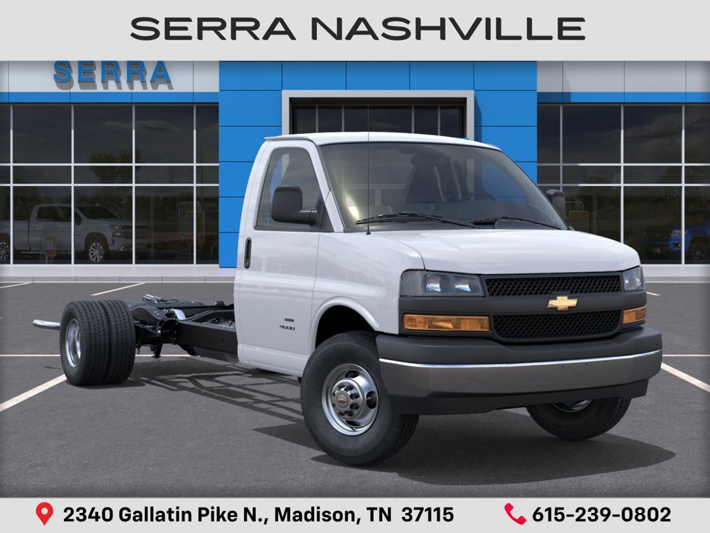 2026 Chevrolet Express Cutaway Base - Photo 7