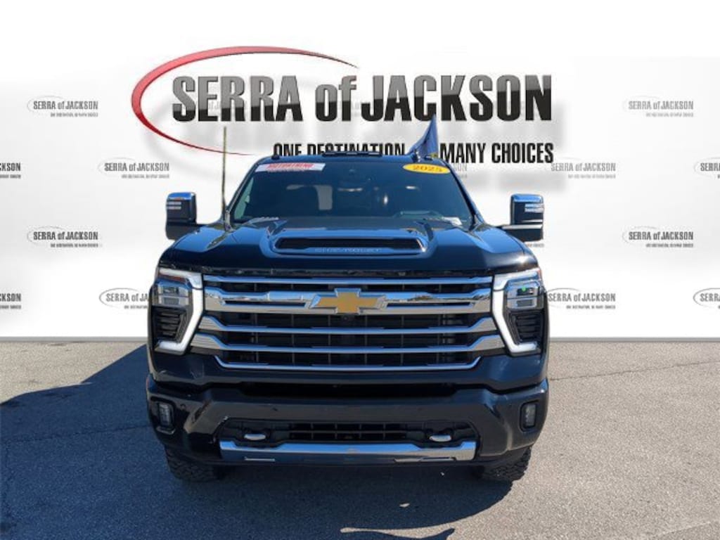 Used 2025 Chevrolet Silverado 2500 HD High Country Truck Crew Cab