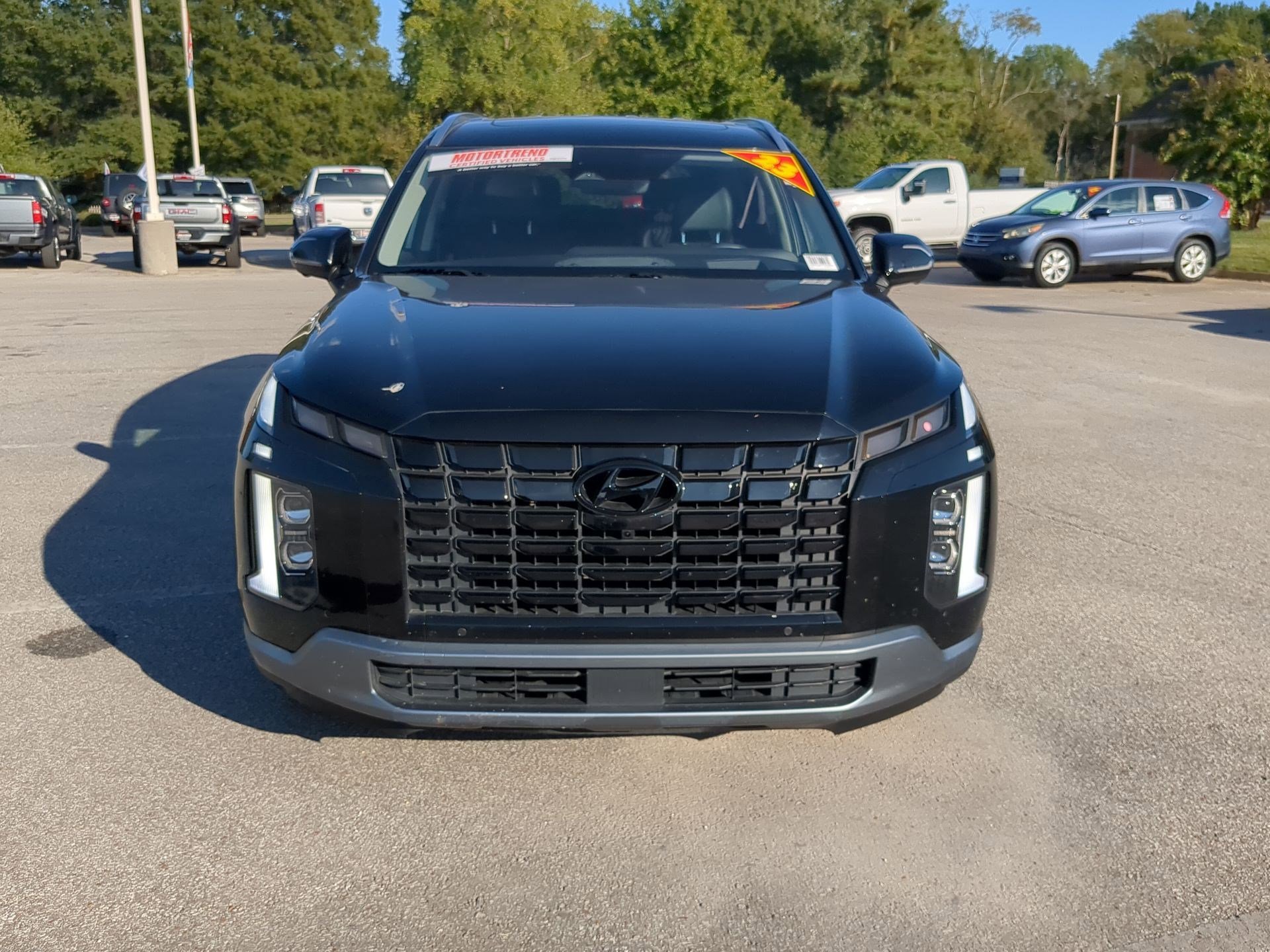 2023 Hyundai Palisade Limited photo 3