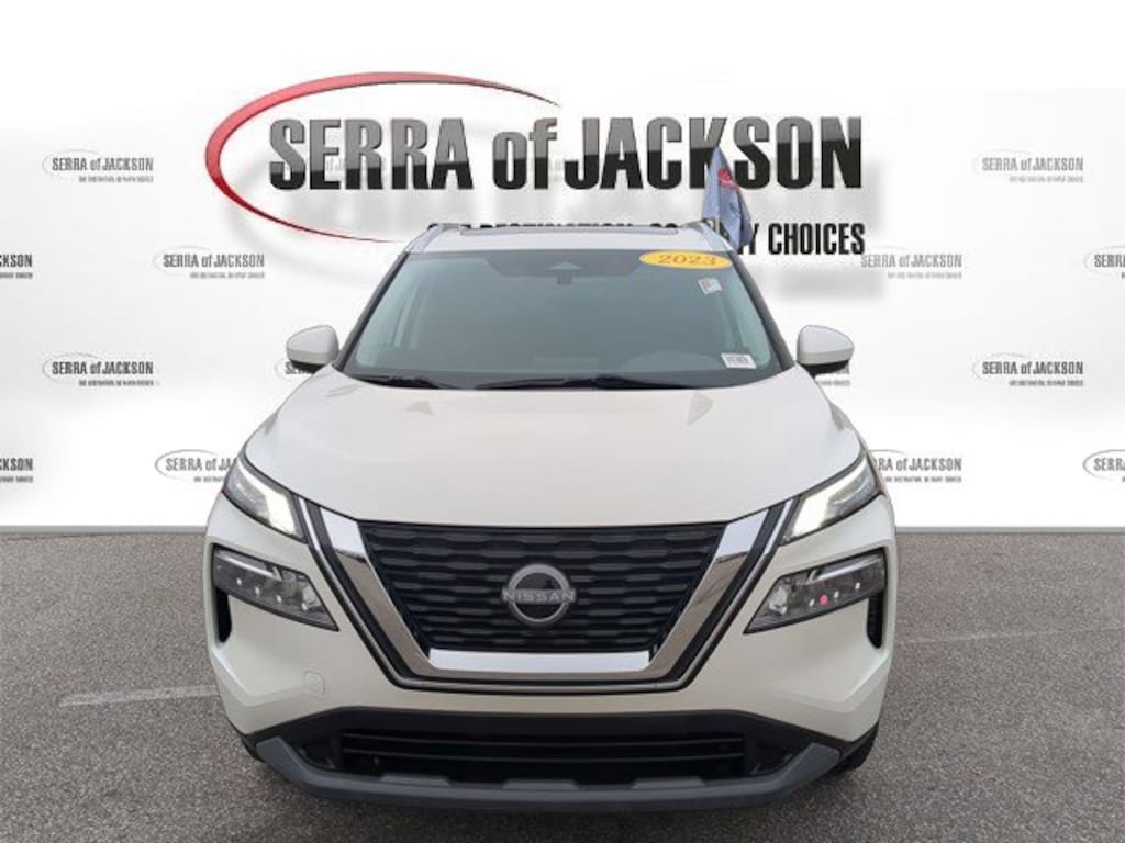 Used 2023 Nissan Rogue SV SUV