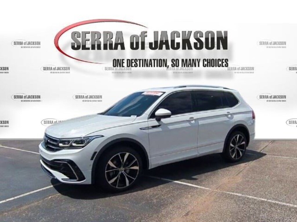 Used 2023 Volkswagen Tiguan SEL R-Line SUV