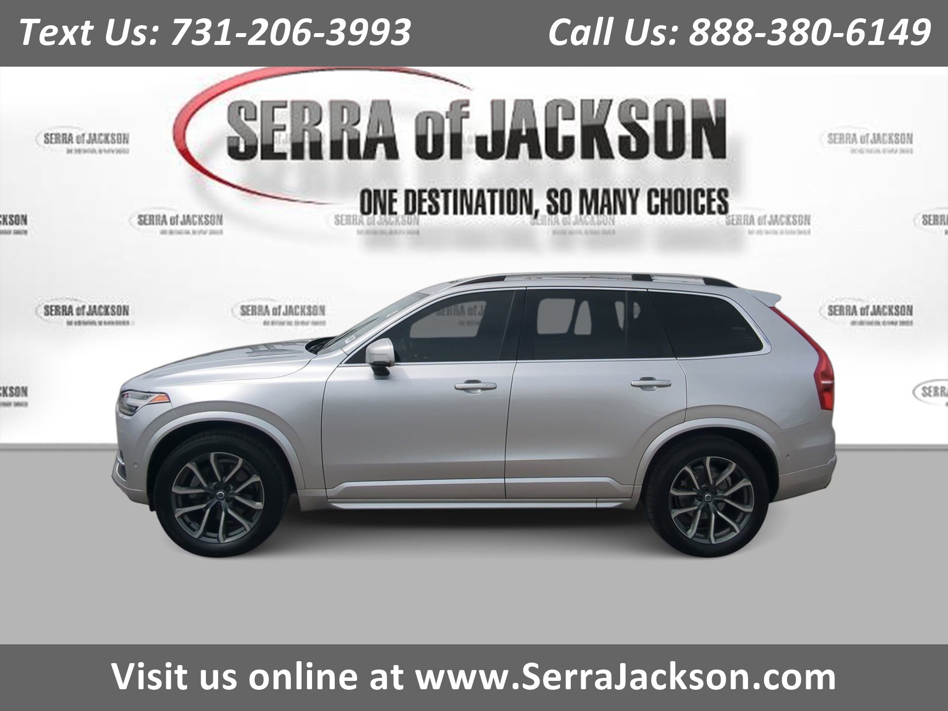 2016 Volvo XC90 T6 AWD Momentum's photo