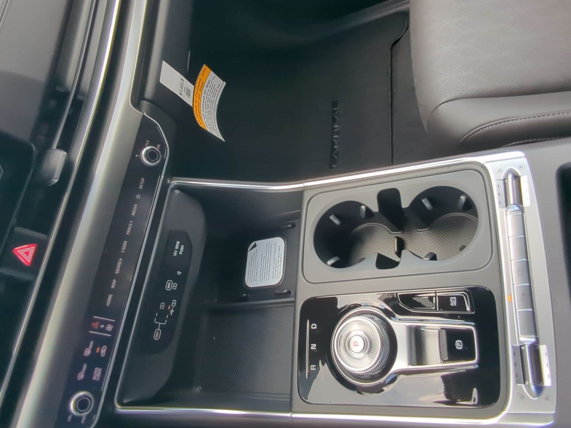 2027 Kia Carnival SX - Photo 19