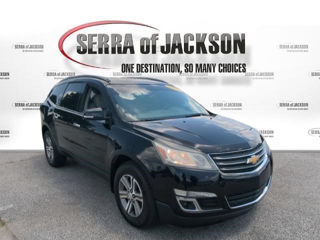 Used 2017 Chevrolet Traverse 2LT with VIN 1GNKRHKD9HJ102312 for sale in Jackson, TN