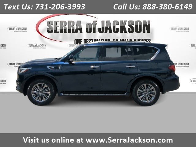 2021 INFINITI QX80 Luxe's photo