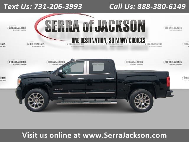 2015 GMC Sierra 4WD Crew Cab Short Box's photo