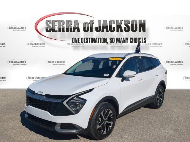 2025 Kia Sportage EX photo 3