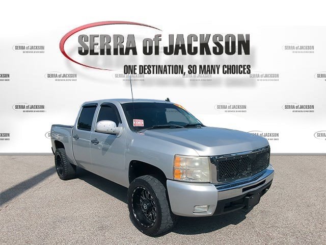 Used 2011 Chevrolet Silverado 1500 LT with VIN 3GCPKSE36BG334653 for sale in Jackson, TN