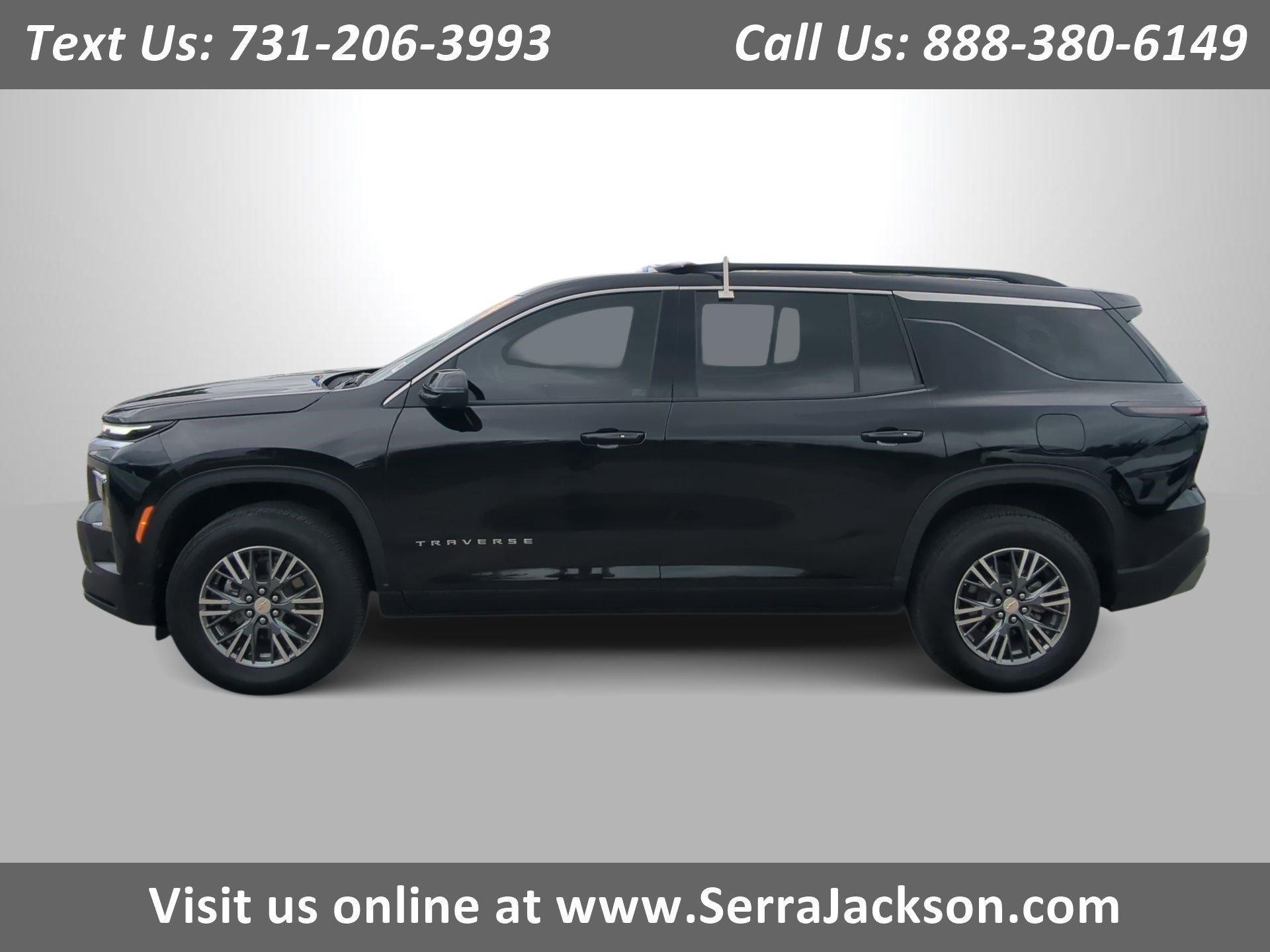 2024 Chevrolet Traverse FWD LT's photo