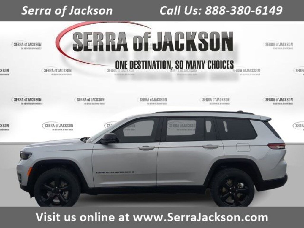 Used 2023 Jeep Grand Cherokee L Laredo SUV