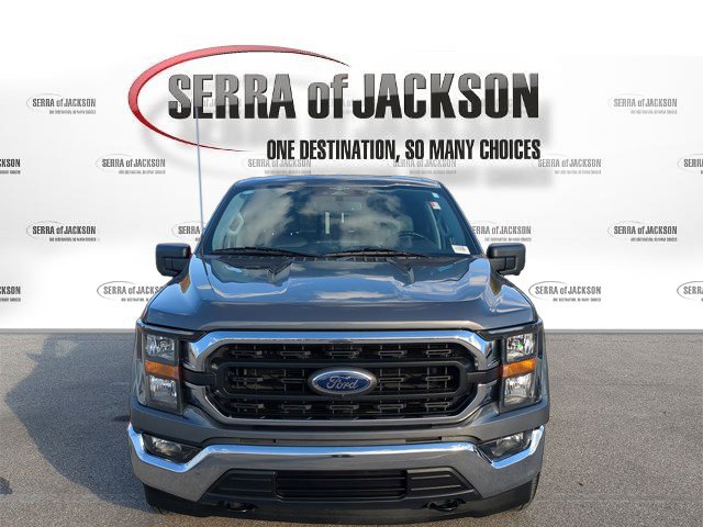 2023 Ford F-150 XLT photo 3