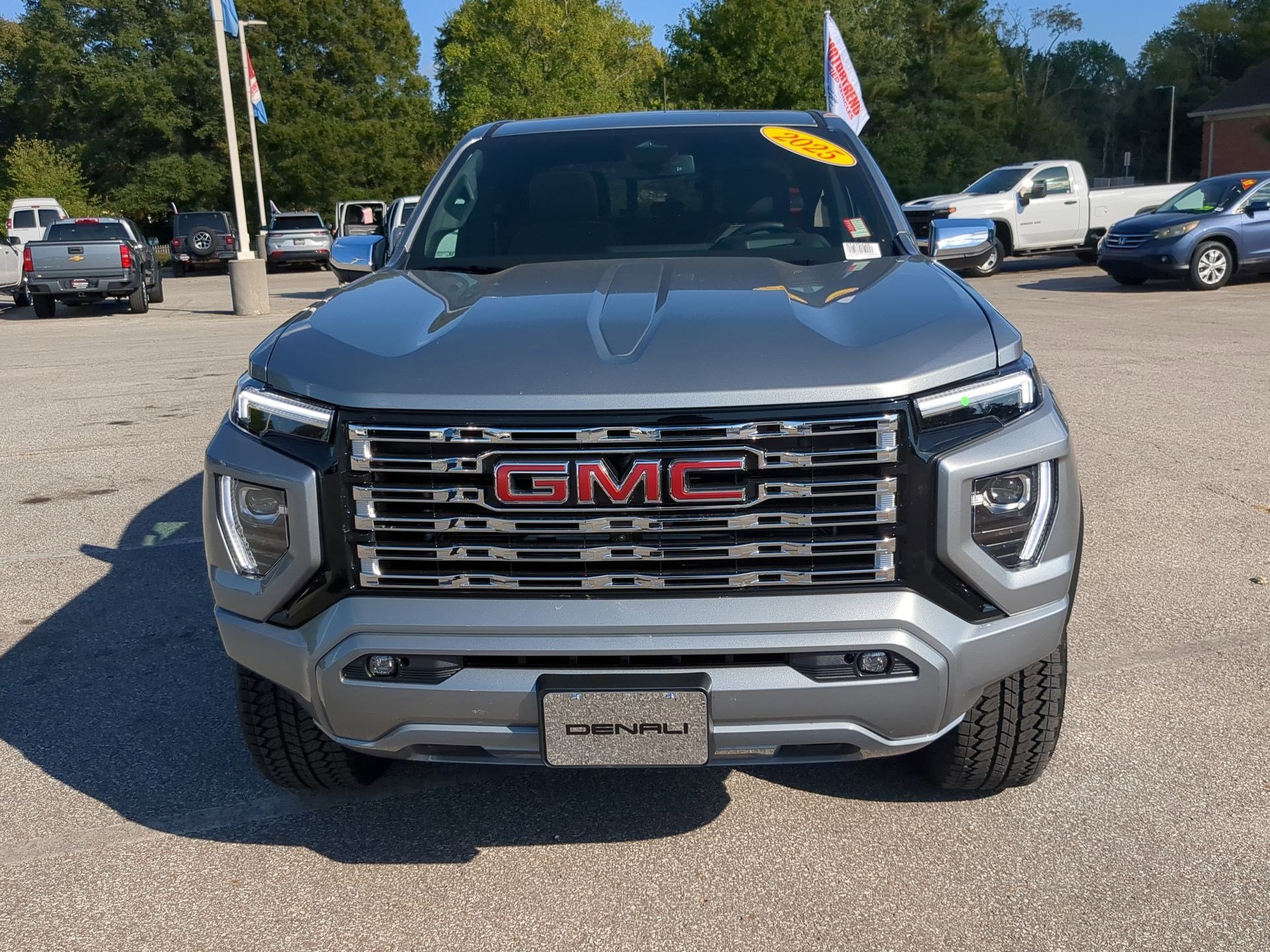 2025 Gmc Canyon Denali photo 3