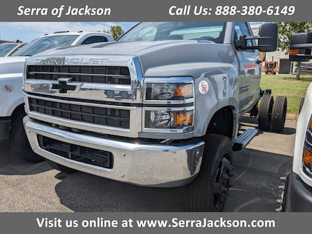 Clearance Used 2024 Chevrolet Silverado 5500HD Work Truck Truck Regular Cab in Jackson, TN