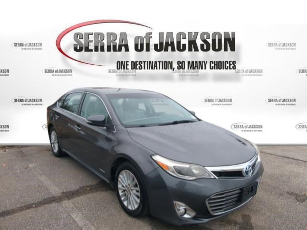 Used 2013 Toyota Avalon Hybrid Sedan