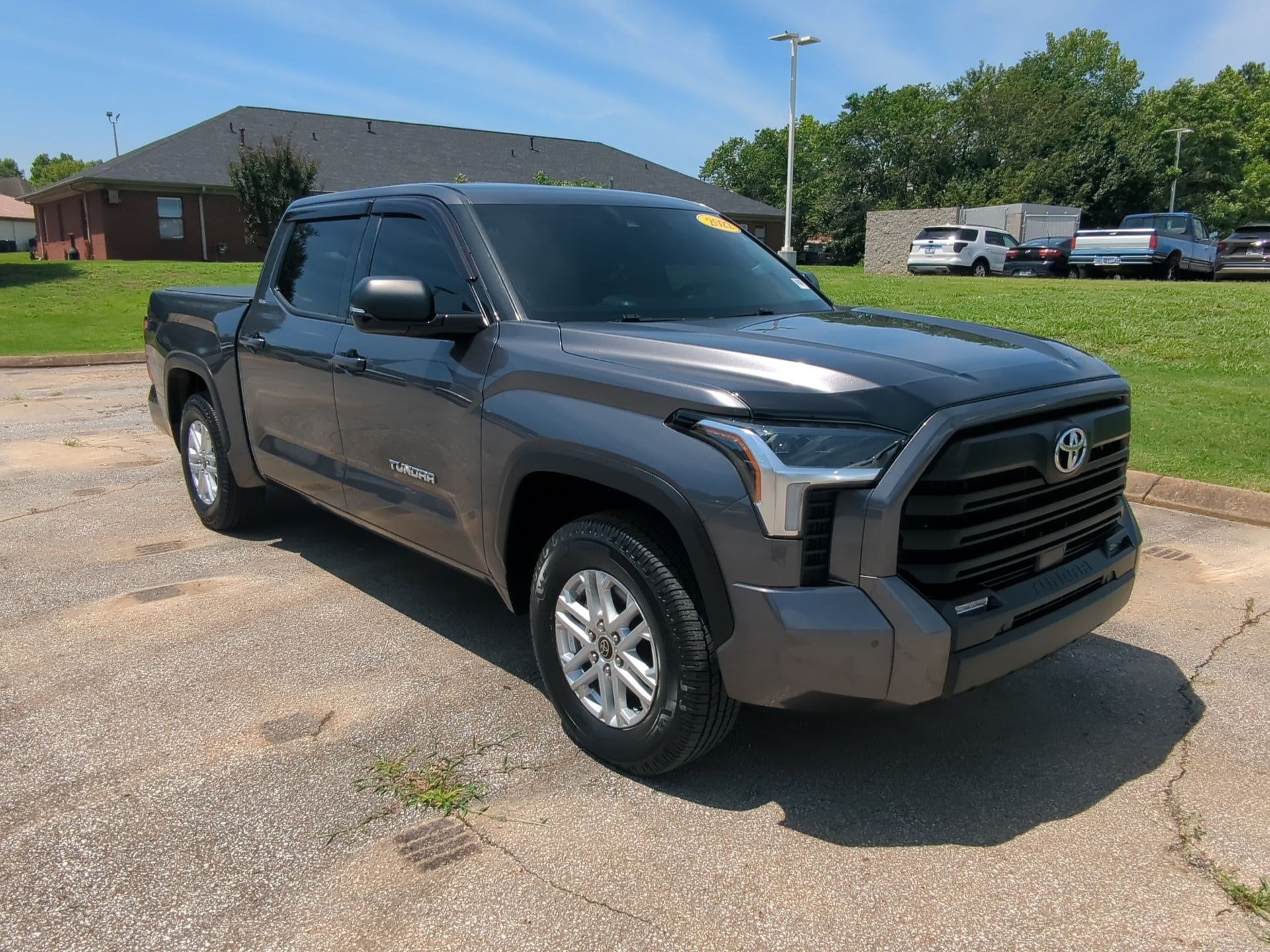 5TFLA5DB1NX011834