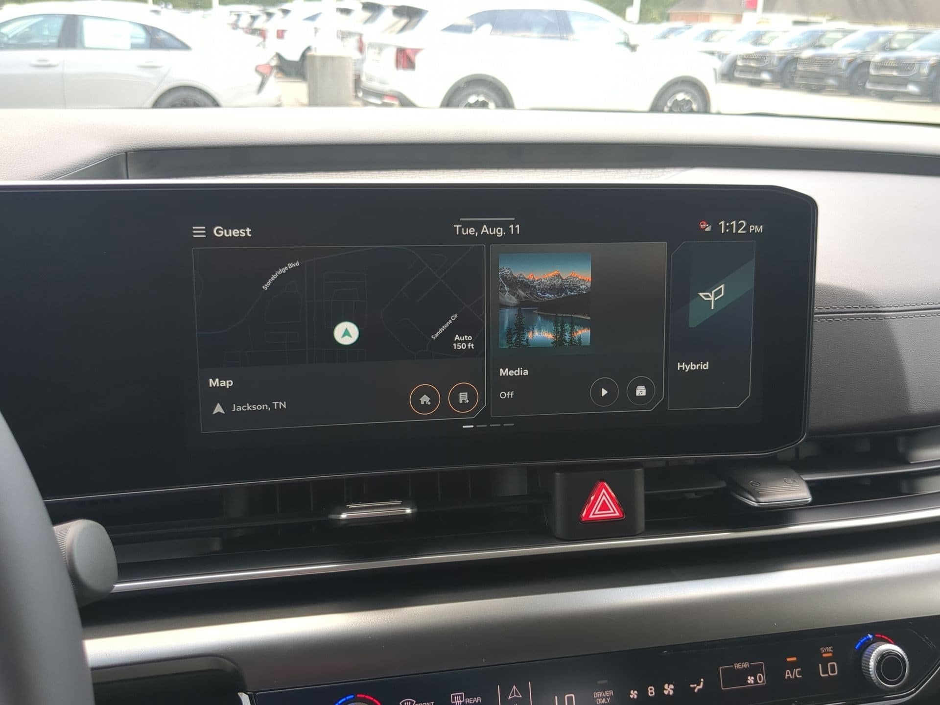 2027 Kia Carnival SX - Photo 17