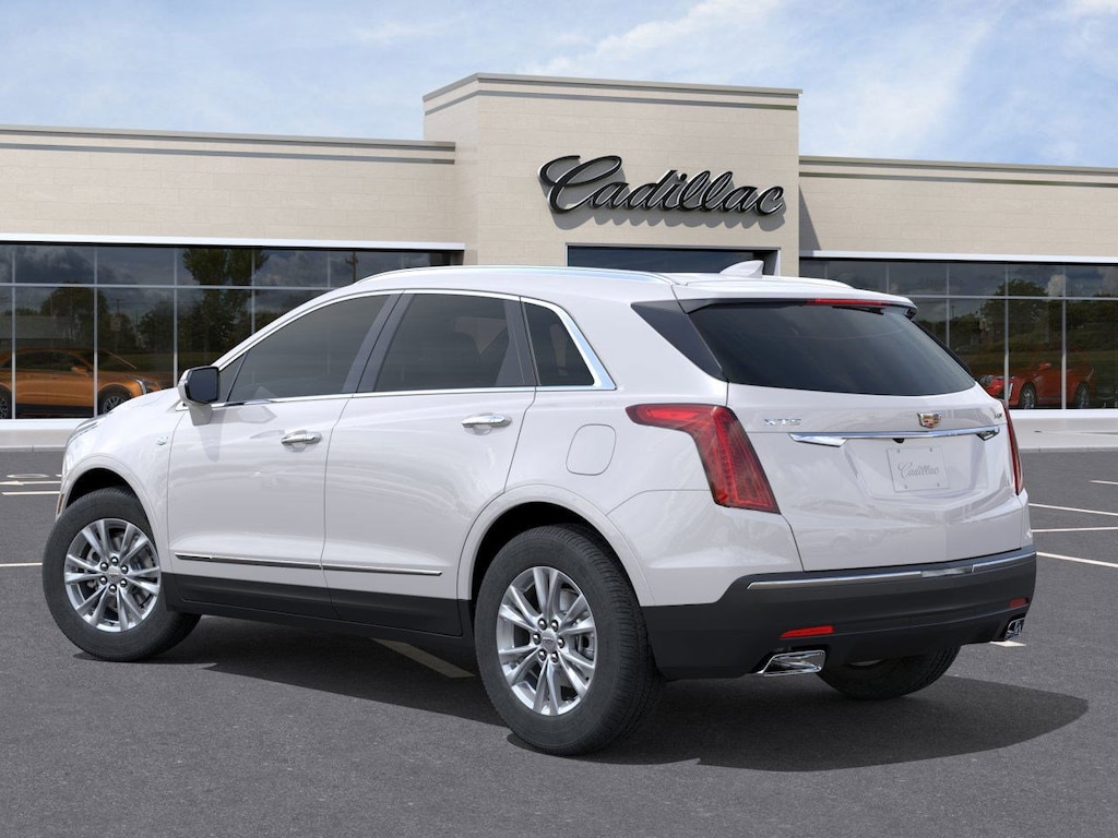 New 2025 CADILLAC XT5 FWD Luxury SUV