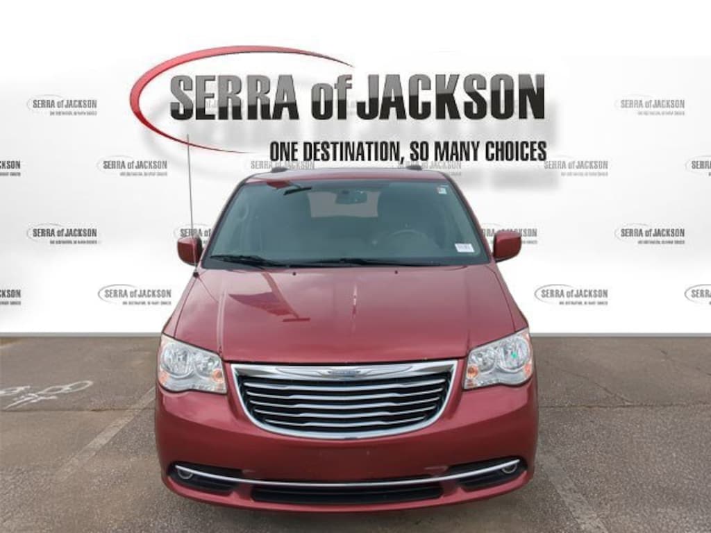 Used 2016 Chrysler Town & Country Touring Van LWB Passenger Van