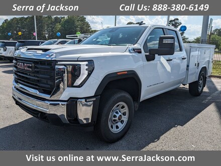 Clearance Used 2025 GMC Sierra 3500 HD Pro Truck Double Cab in Jackson, TN