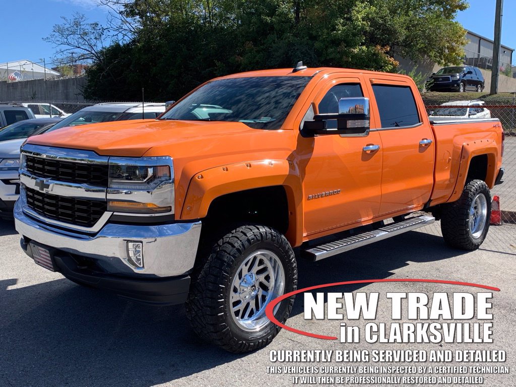 Used 2018 Chevrolet Silverado 1500 LT w/1LT Truck Crew Cab