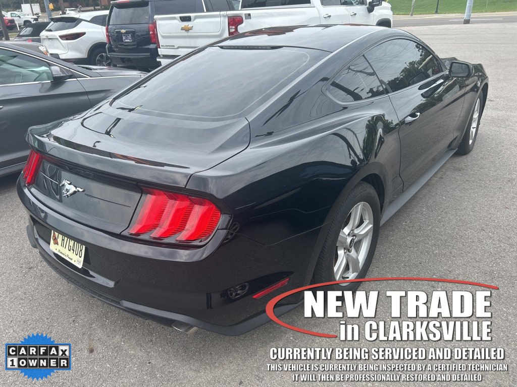2018 Ford Mustang EcoBoost photo 4