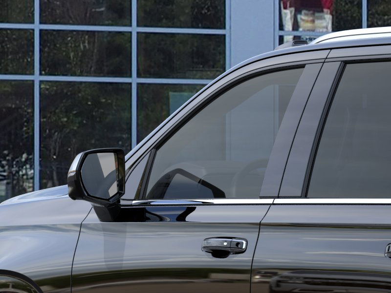 2025 Chevrolet Suburban Premier - Photo 36