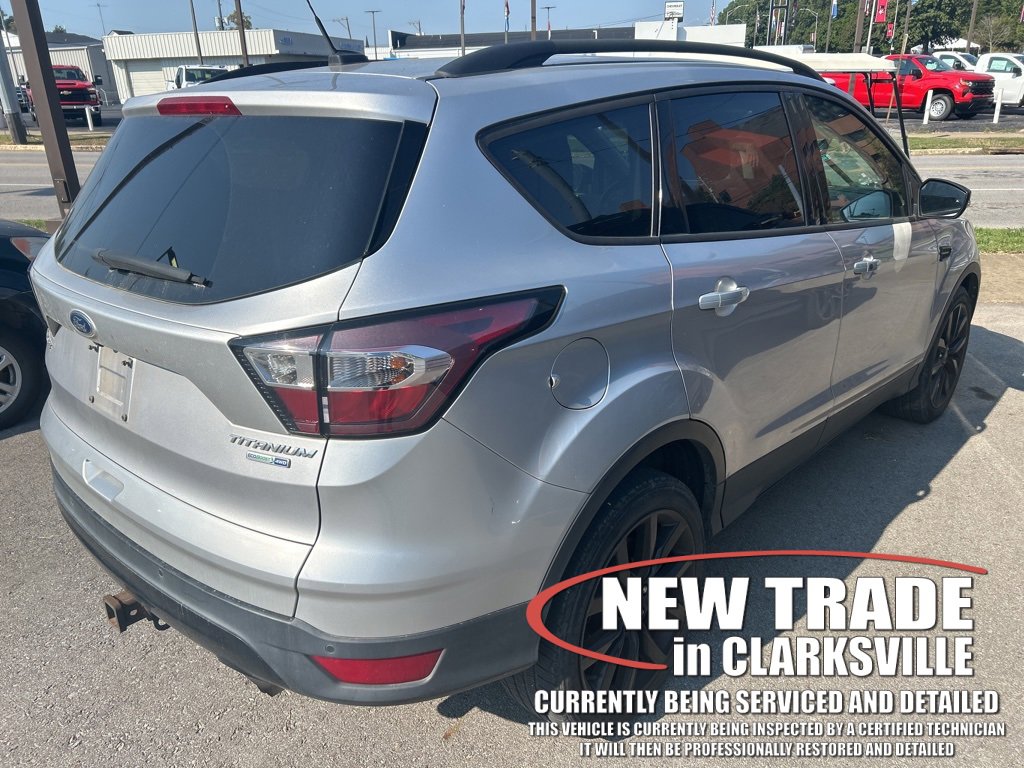 2017 Ford Escape Titanium photo 3