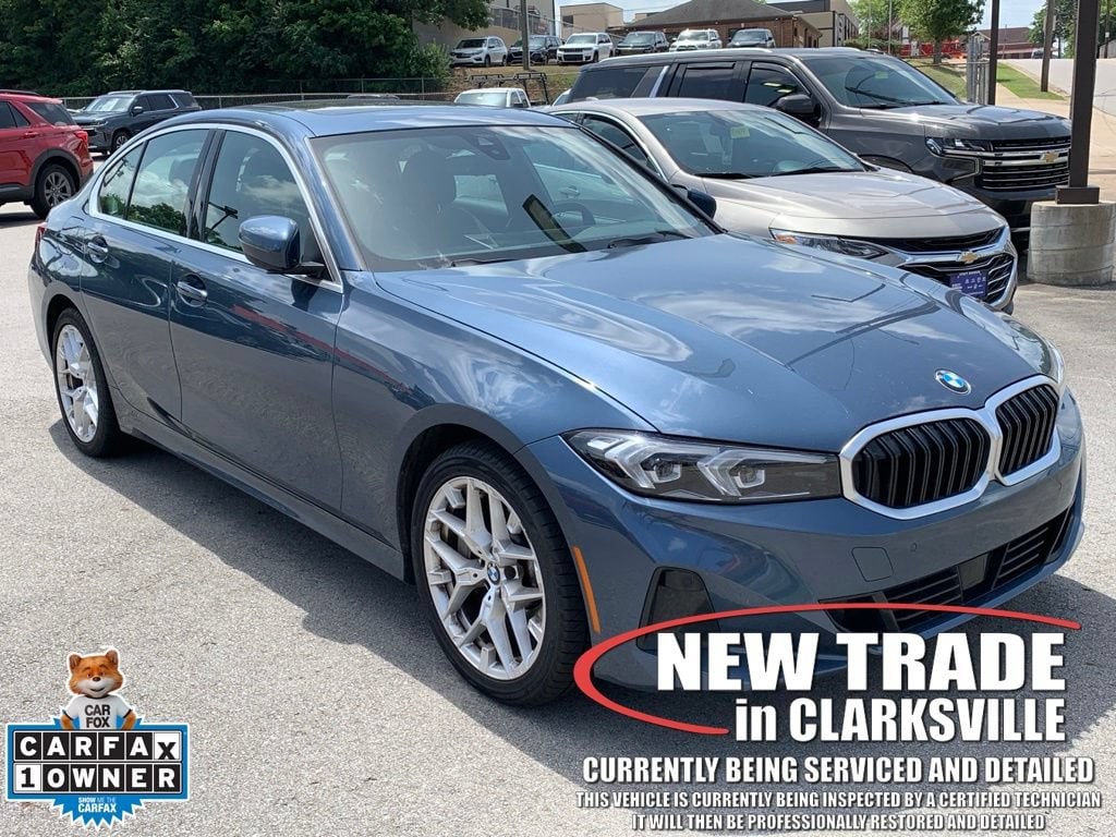 2025 BMW 3 Series 330i Sedan's photo
