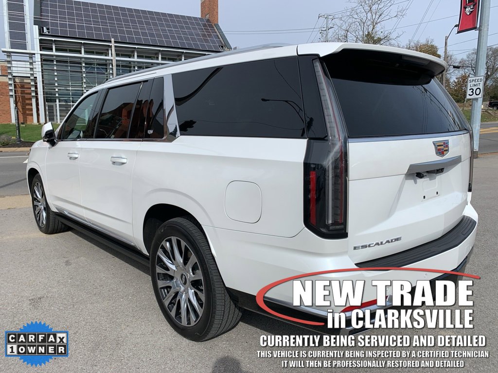 2025 Cadillac Escalade ESV Premium Luxury Platinum photo 3