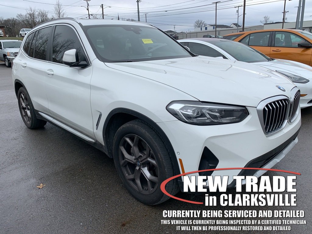2023 BMW X3 30i's photo