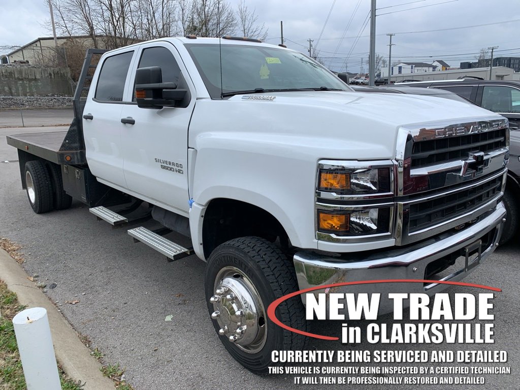 2019 Chevrolet Silverado 4500 Medium Duty Chassis Cab Work Truck's photo