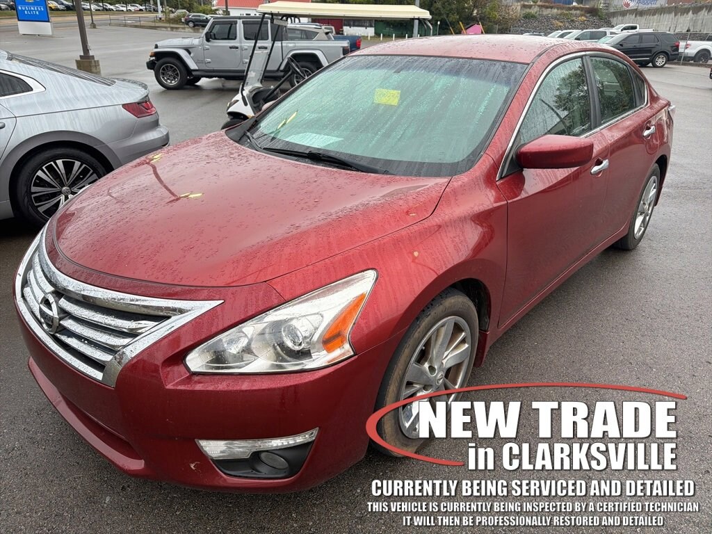 Used 2015 Nissan Altima 2.5 SV Sedan
