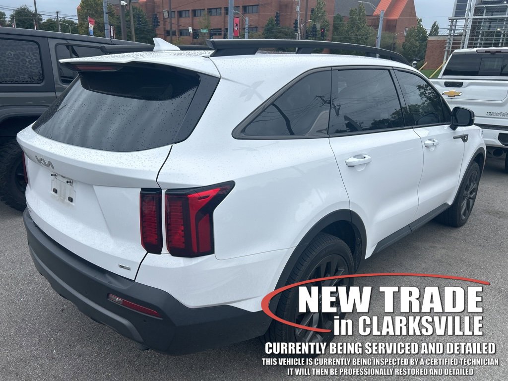 2023 Kia Sorento X-Line EX photo 3