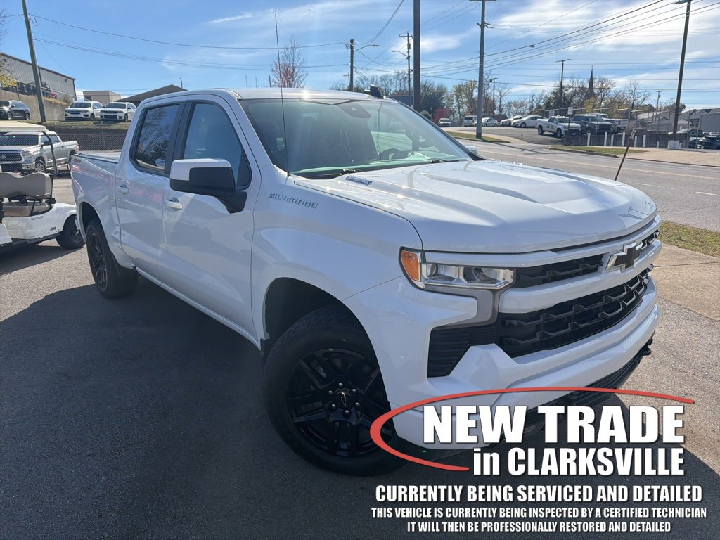 2022 Chevrolet Silverado 1500 RST photo 2