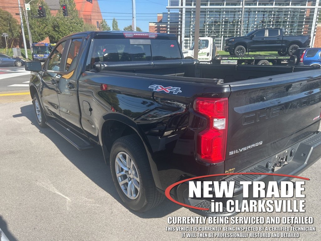 2019 Chevrolet Silverado 1500 RST photo 3